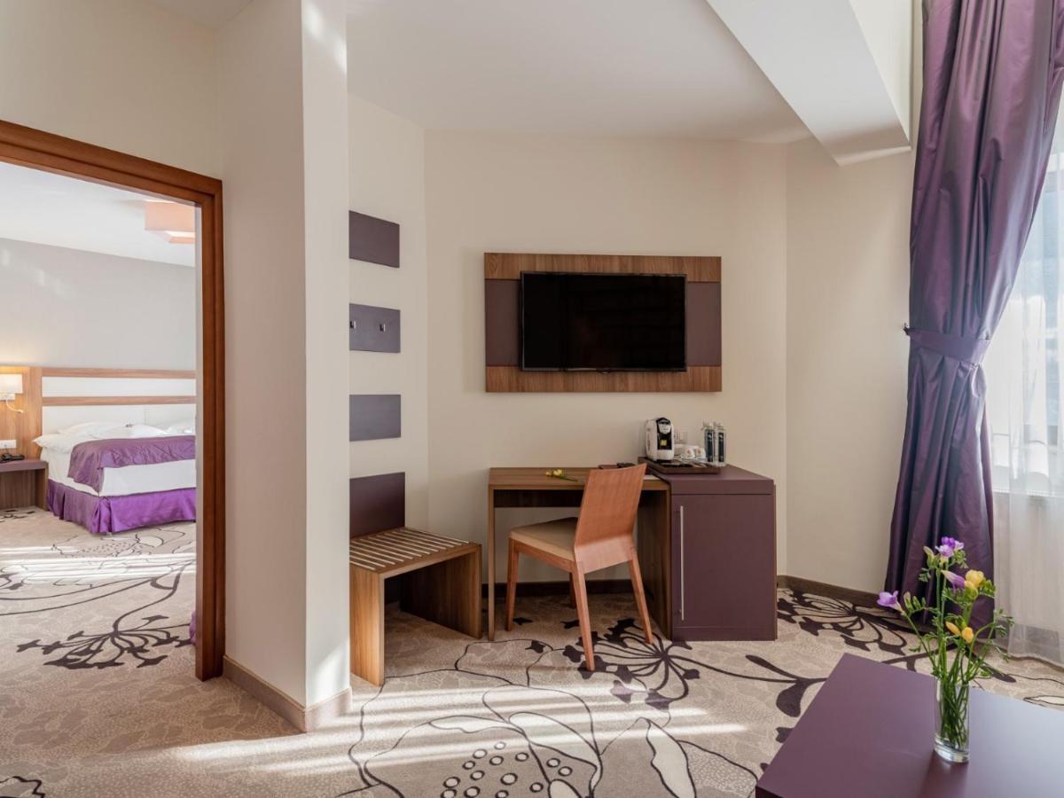 Hotel Miruna - New Belvedere Пояна Брашов Екстериор снимка